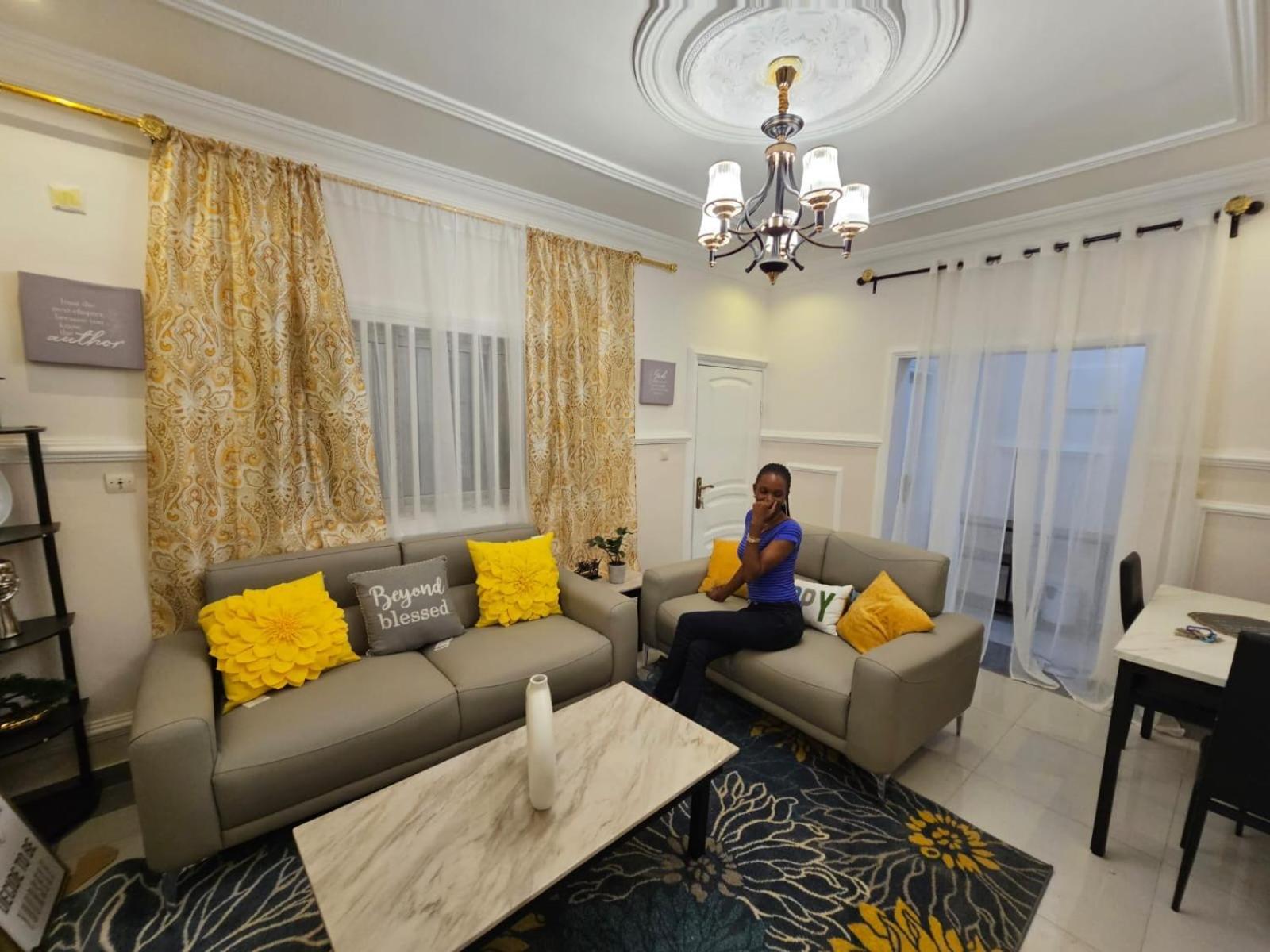Beulah Land Guest Home Yaoundé Exteriör bild